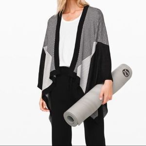 Lululemon Here for Serenity Wrap